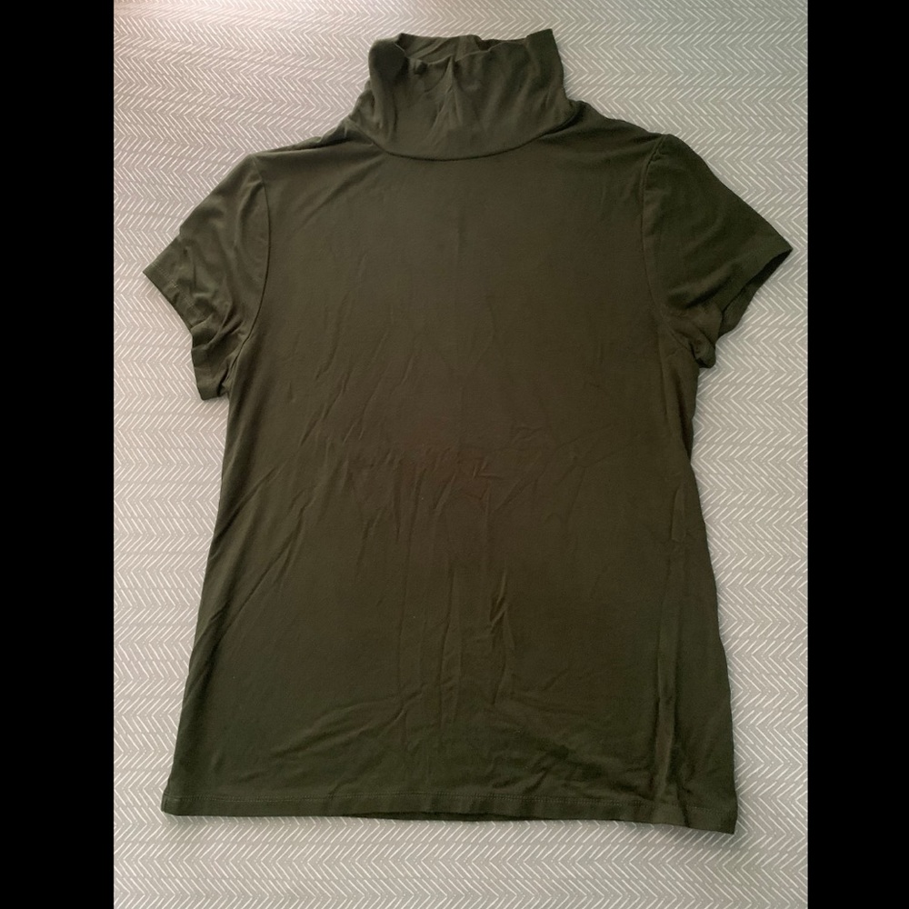 Tahari Army Green Fitted Mock Neck Top